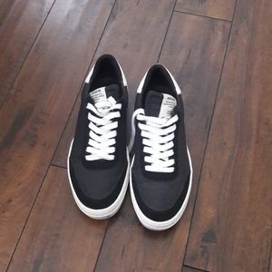article no. size 8 sneakers